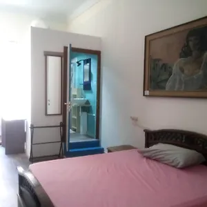 Ampia Stanza Con Bagno Privato, Centro Sassari